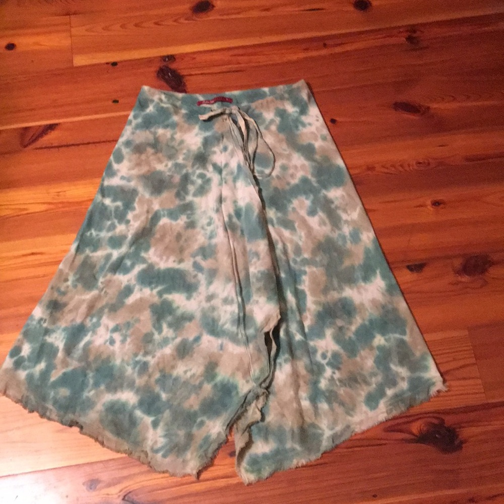 Baslara Lesser Skirt